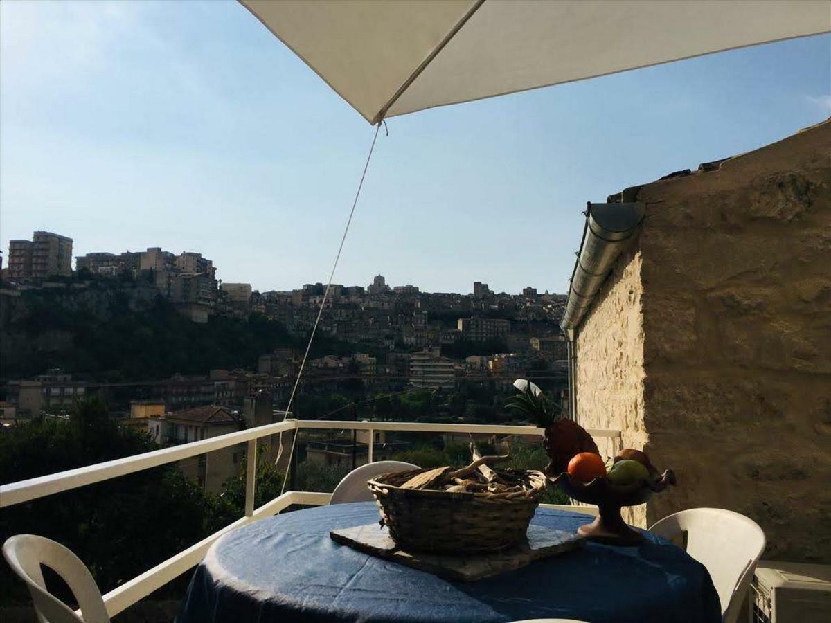 Casa Sabir Villa Модика Екстериор снимка